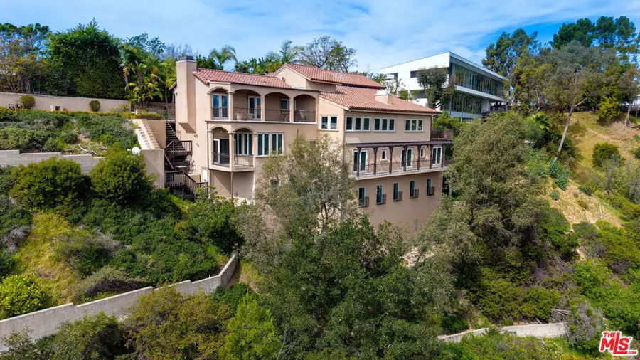 2480 Briarcrest Road, Los Angeles, CA 90210 - #2