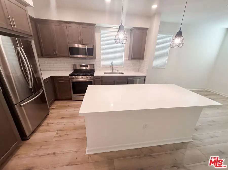 573 Winchester Drive, Oxnard, CA 93036 - #2