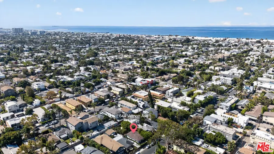 644 Vernon Avenue #644/646, Venice, CA 90291 - #2