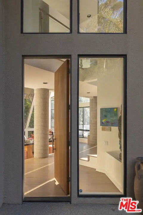1060 E Oakmont Drive, Los Angeles, CA 90049 - #3