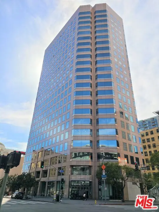 801 S Grand Avenue #1209, Los Angeles, CA 90017