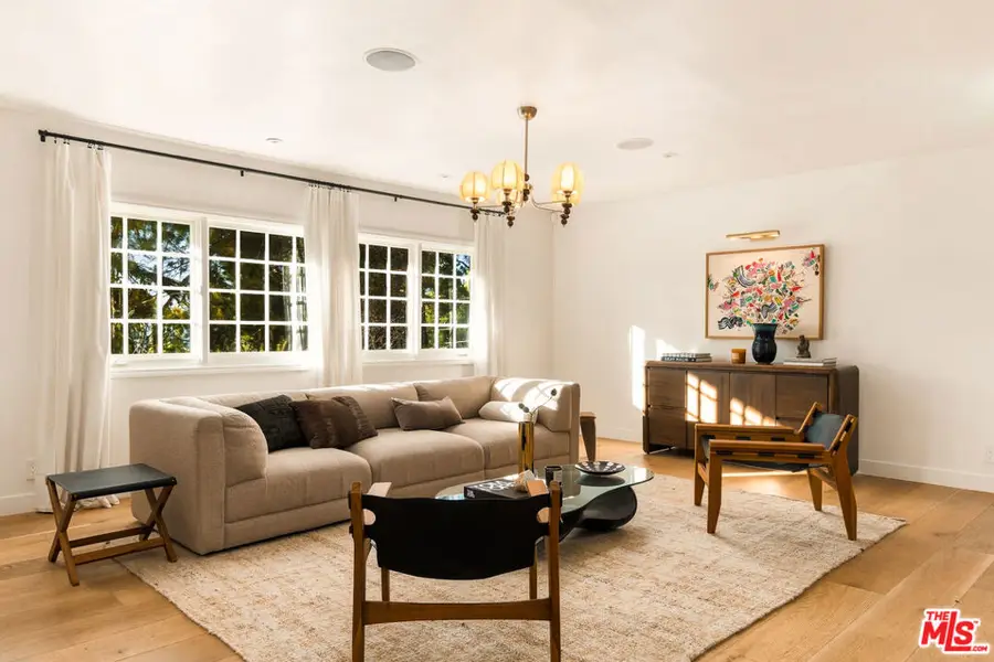 16644 Calneva Drive, Encino, CA 91436 - #3