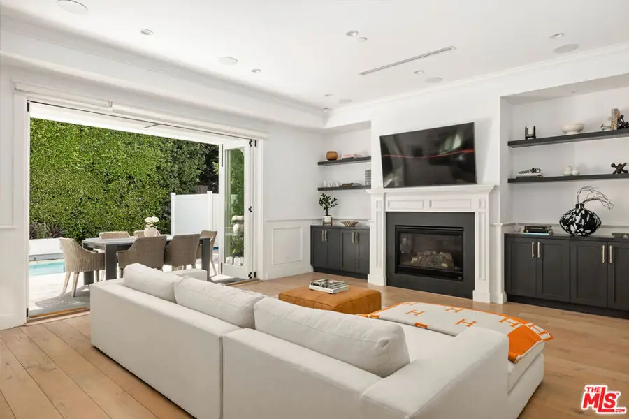 4104 Kraft Avenue, Studio City, CA 91604 - #3