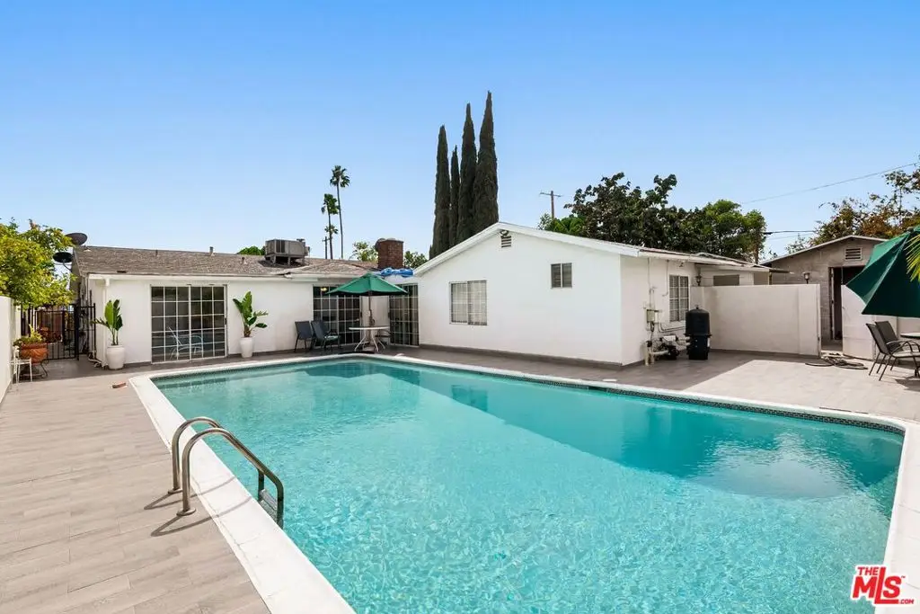11853 Cantara Street, North Hollywood, CA 91605 - #1