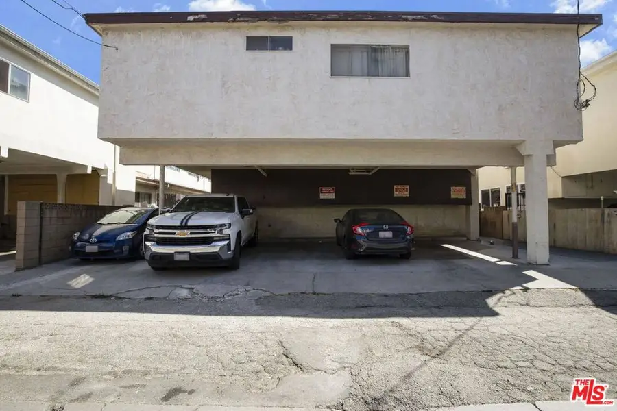3747 Mentone Avenue, Los Angeles, CA 90034 - #3