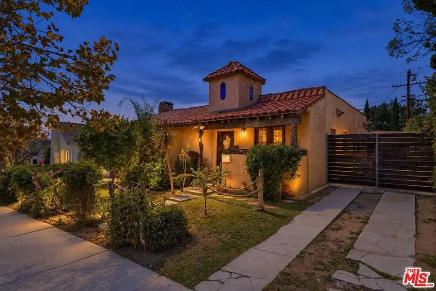 1309 Carmona Avenue, Los Angeles, CA 90019 - #2