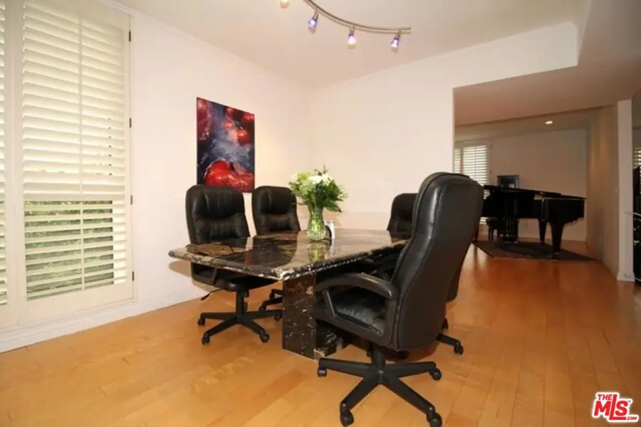 1550 Greenfield Avenue #201, Los Angeles, CA 90025 - #2