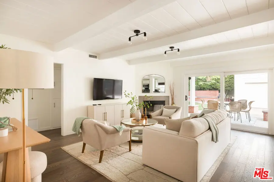 4176 Klump Avenue, Studio City, CA 91602 - #3