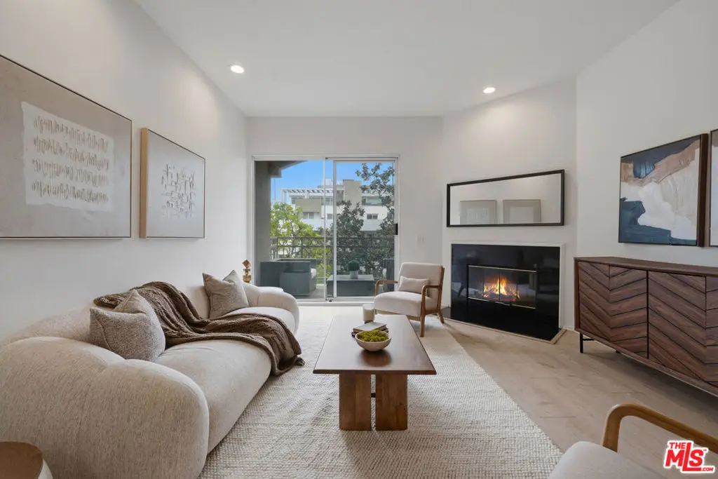 1820 S Beverly Glen Boulevard #208, Los Angeles, CA 90025 - #1