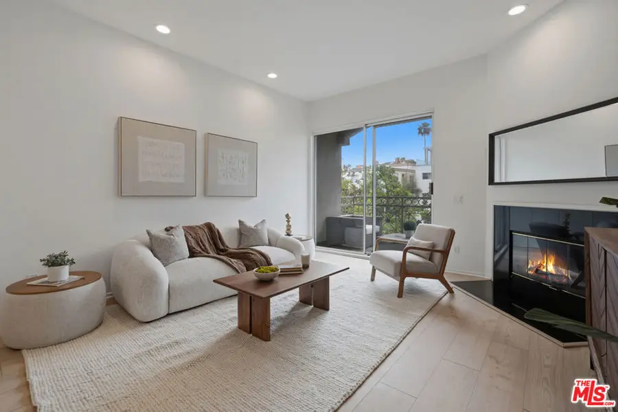 1820 S Beverly Glen Boulevard #208, Los Angeles, CA 90025 - #2