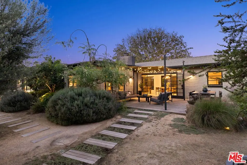 4241 Campbell Drive, Los Angeles, CA 90066 - #1