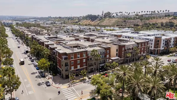 6020 Seabluff Drive #416, Playa Vista, CA 90094