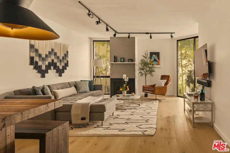 1230 N Sweetzer Avenue #204, West Hollywood, CA 90069 - #2