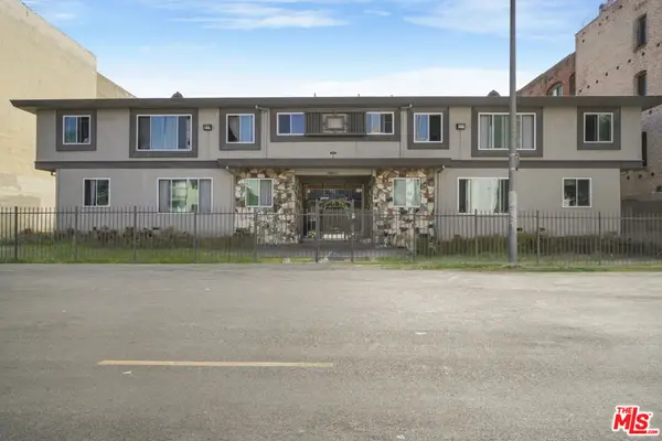 228 S Mariposa Avenue, Los Angeles, CA 90004