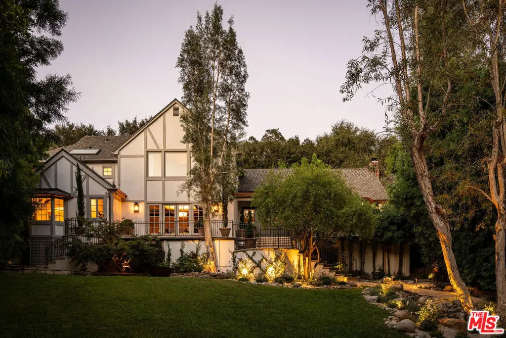 1004 N Bundy Drive, Los Angeles, CA 90049 - #1
