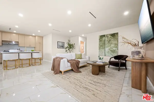 1444 N Ontario Street, Burbank, CA 91505