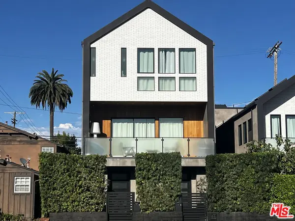 2606 S Barrington Avenue, Los Angeles, CA 90064