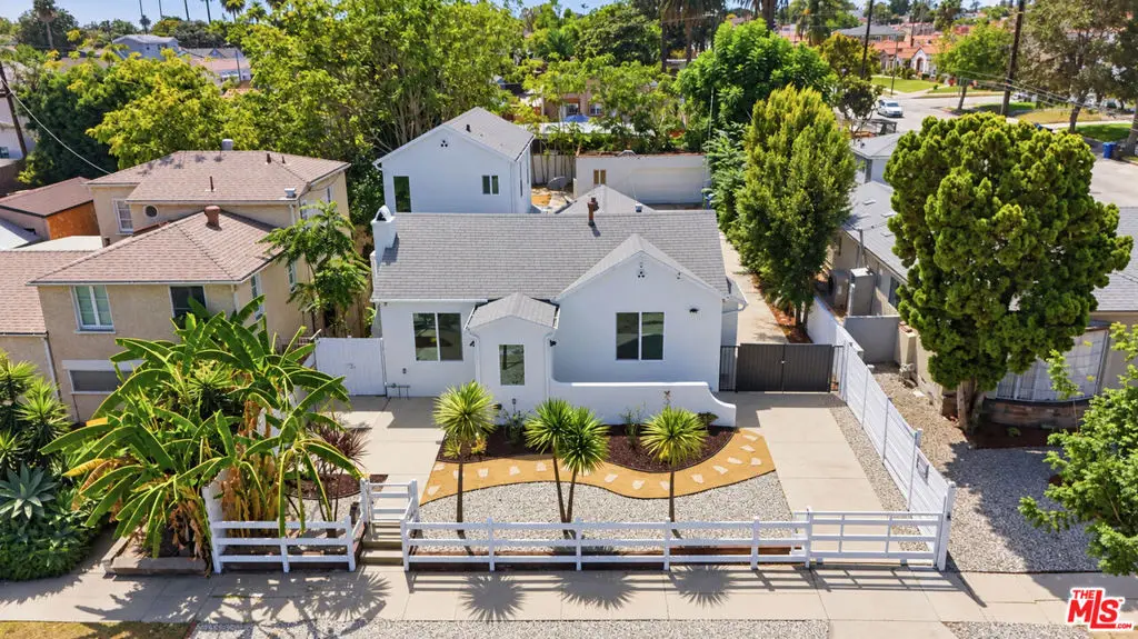 3022 W 73rd Street, Los Angeles, CA 90043 - #1