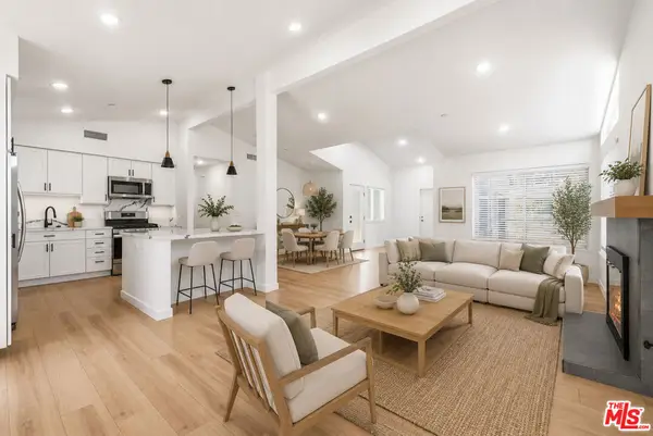 22320 Itasca Street, Chatsworth, CA 91311