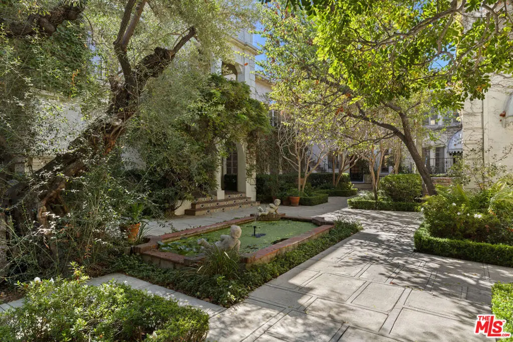 450 N Sycamore Avenue #4, Los Angeles, CA 90036 - #1
