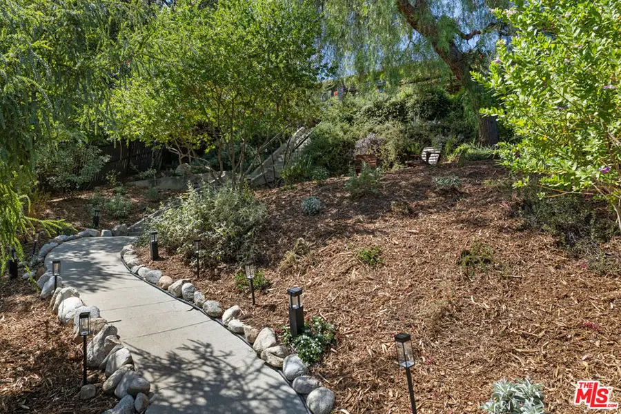 853 Tipton Terrace, Los Angeles, CA 90042 - #3