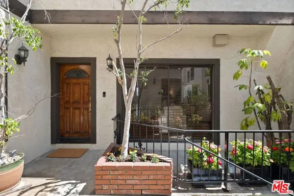 4338 Gentry Avenue #4, Studio City, CA 91604