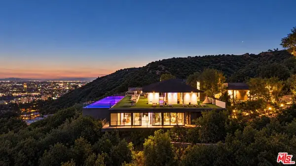 2402 Carman Crest Drive, Los Angeles, CA 90068