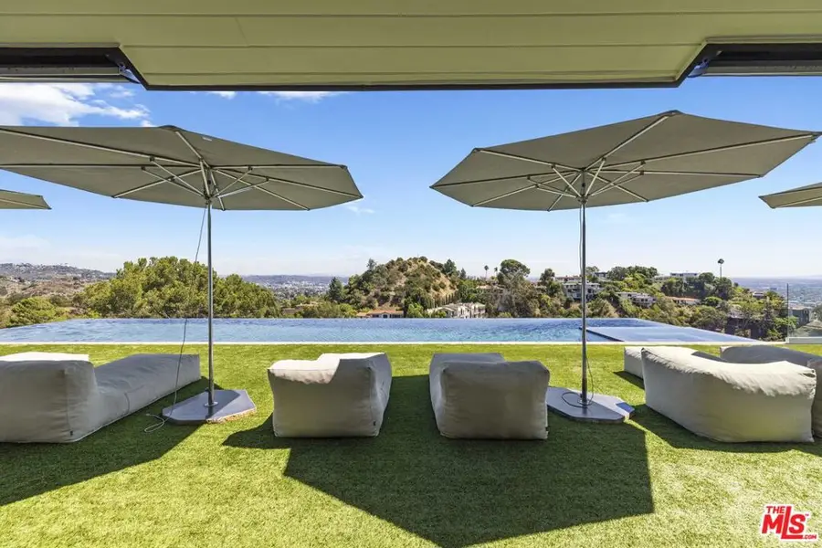 2402 Carman Crest Drive, Los Angeles, CA 90068 - #2