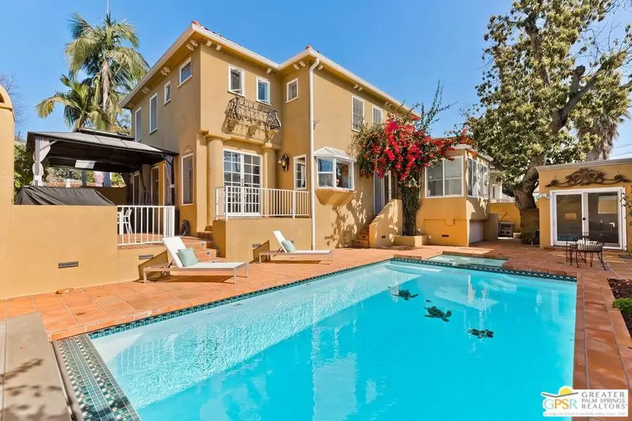 404 E Randolph Street, Glendale, CA 91207 - #2