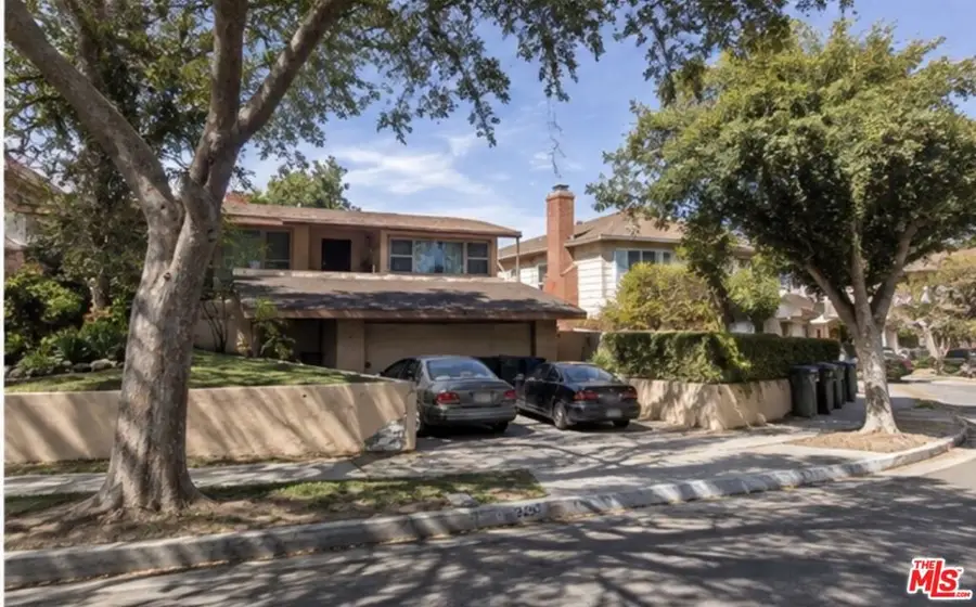 3435 W 84th Place, Inglewood, CA 90305 - #2
