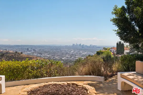 8148 Mannix Drive, Los Angeles, CA 90046