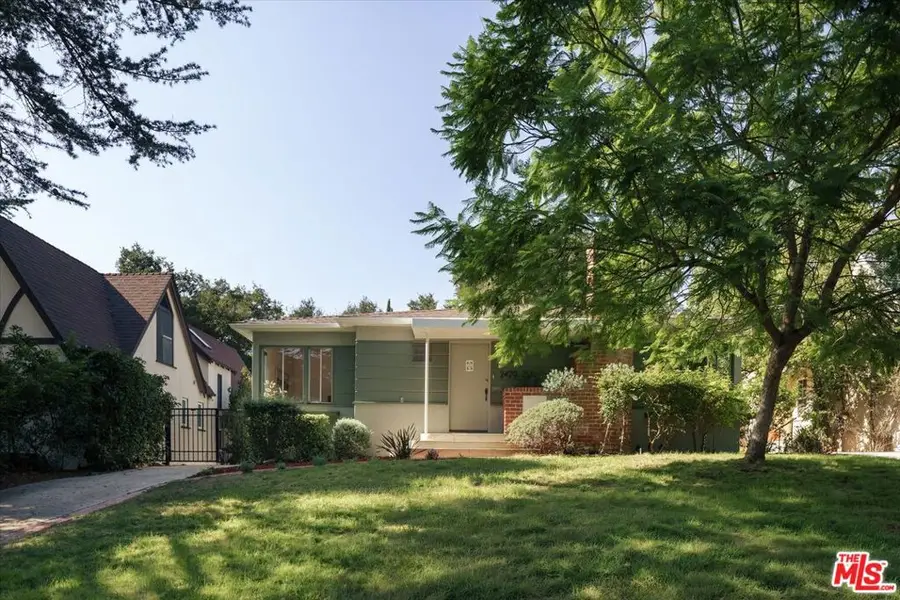 2429 E Glenoaks Boulevard, Glendale, CA 91206 - #3