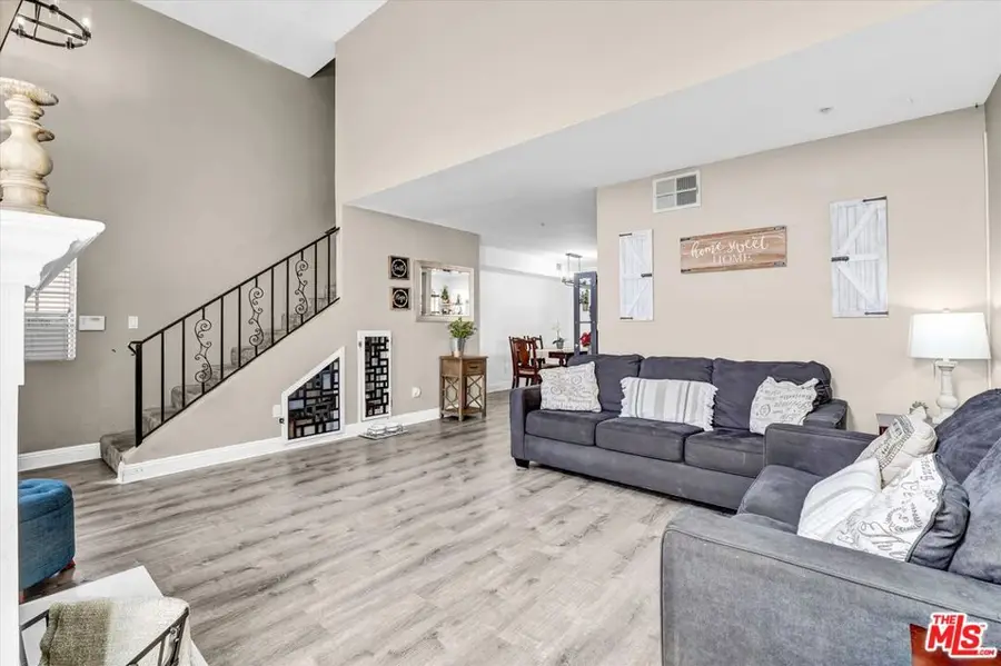 14363 Nordhoff Street #B, Panorama City, CA 91402 - #2