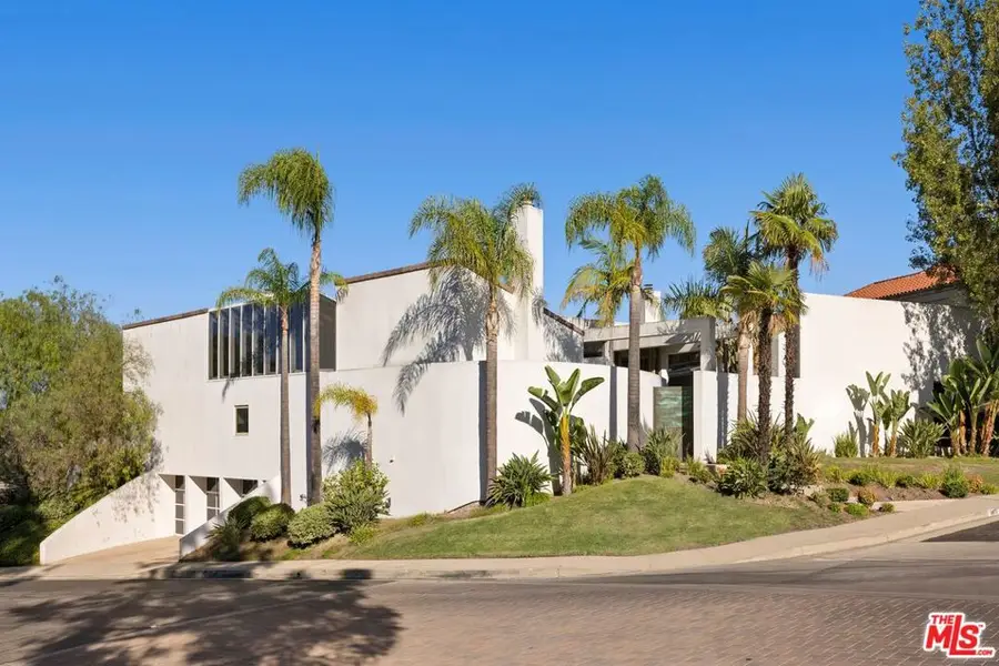 11975 Crest Place, Beverly Hills, CA 90210 - #2