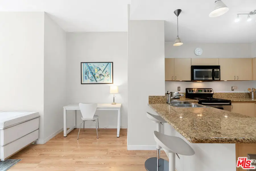 630 W 6th Street #613, Los Angeles, CA 90017 - #3