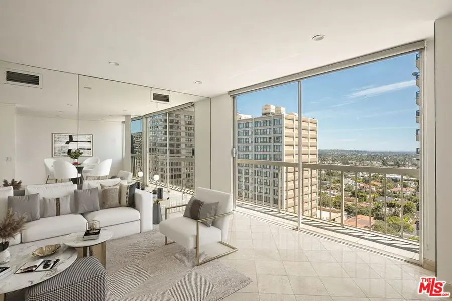 10751 Wilshire Boulevard #PH1, Los Angeles, CA 90024 - #2