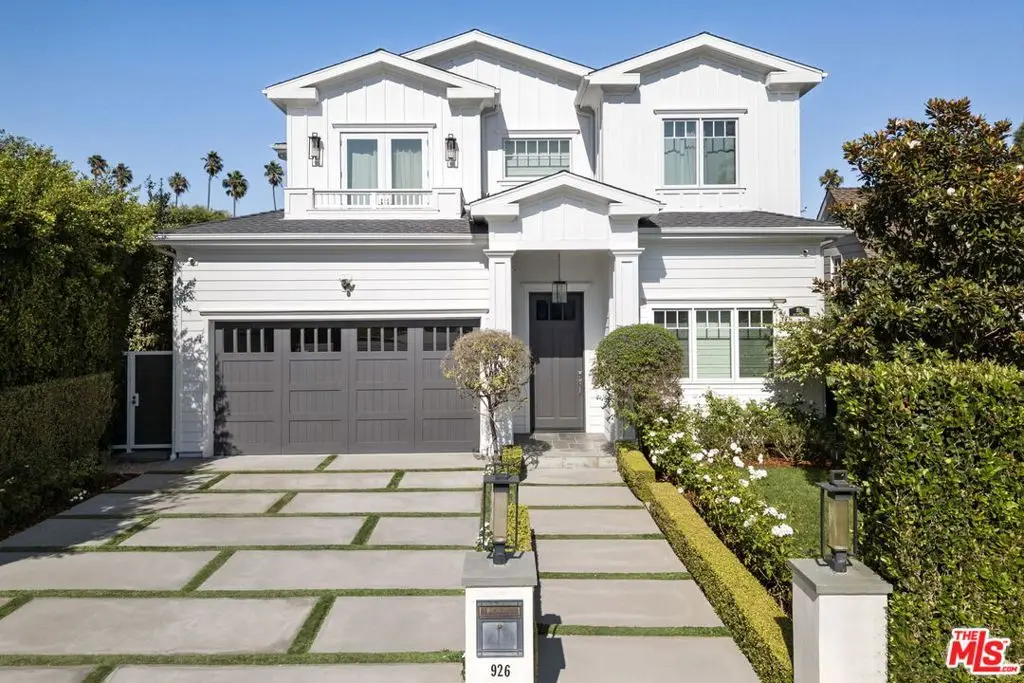926 S Gretna Green, Los Angeles, CA 90049 - #1