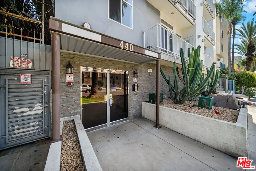 440 S Occidental Boulevard #104, Los Angeles, CA 90057 - #3