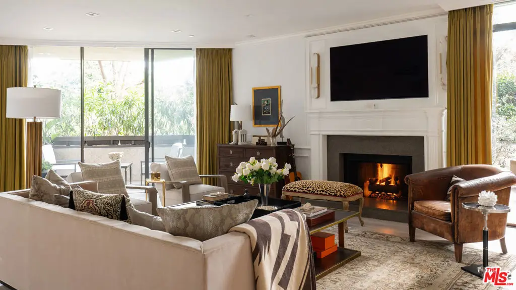 300 N Swall Drive #105, Beverly Hills, CA 90211 - #1