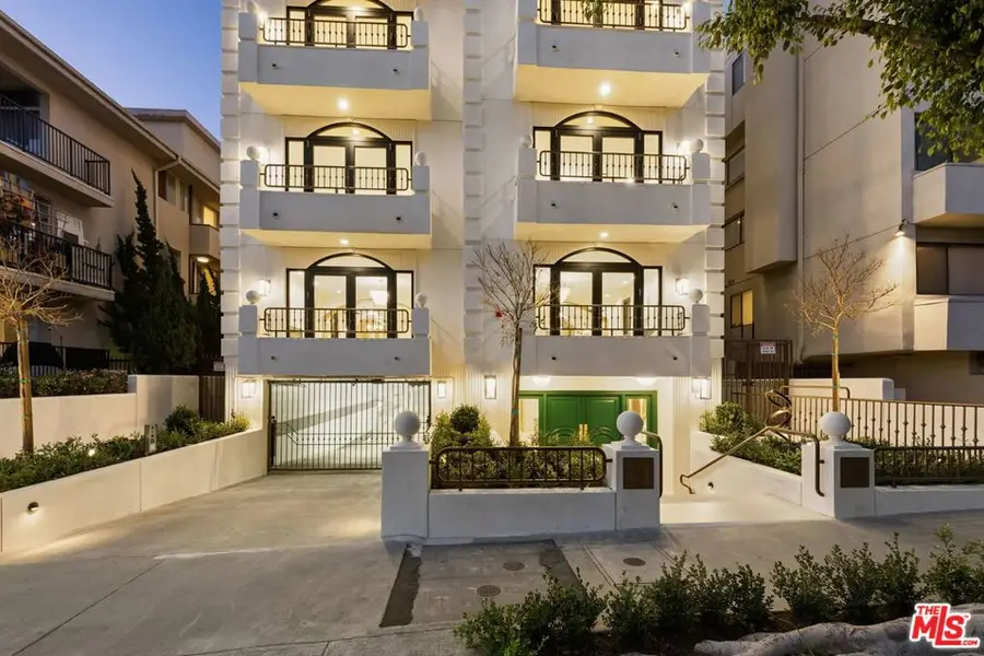 11923 Gorham Avenue #202, Los Angeles, CA 90049 - #2