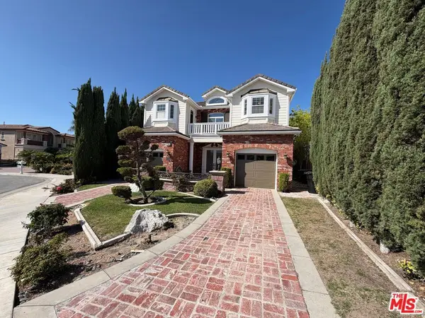 17109 Santa Cruz Court, Yorba Linda, CA 92886