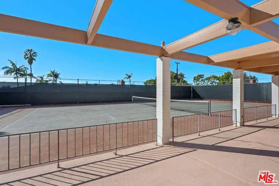 5435 W 64th Street, Los Angeles, CA 90056 - #3