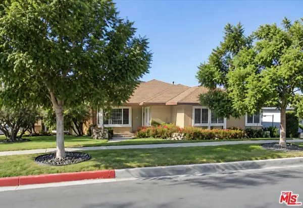 5402 W 57th Street, Los Angeles, CA 90056