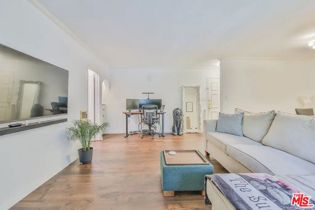 625 N Flores Street #102, West Hollywood, CA 90048 - #1