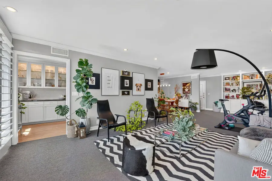 289 S Barrington Avenue #A308, Los Angeles, CA 90049 - #2