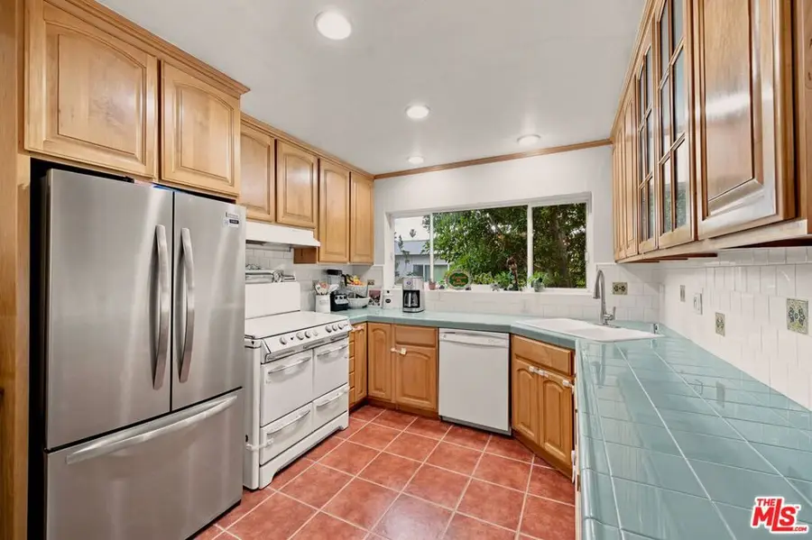 3166 S Sepulveda Boulevard #6, Los Angeles, CA 90034 - #3