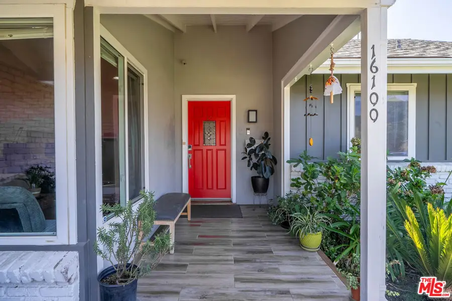 16100 Londelius Street, North Hills, CA 91343 - #3