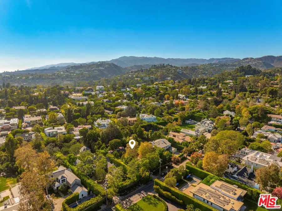 357 N Carmelina Avenue, Los Angeles, CA 90049 - #3