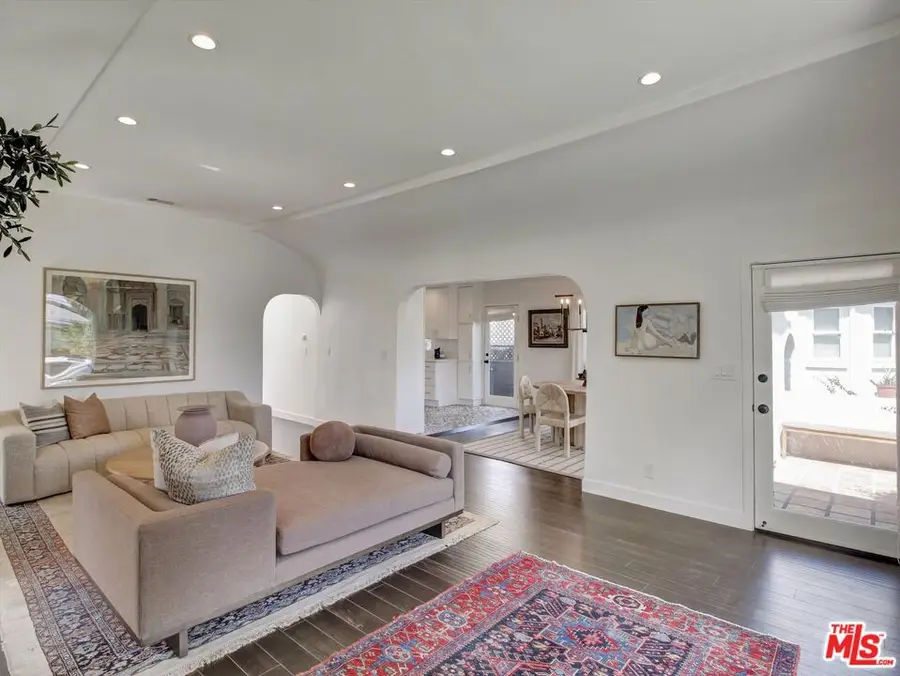 2907 Potomac Avenue, Los Angeles, CA 90016 - #3