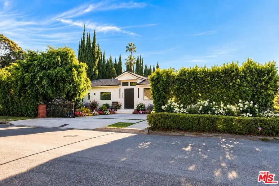 4555 Forman Avenue, Toluca Lake, CA 91602 - #3